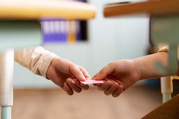 二建高温施工的判定